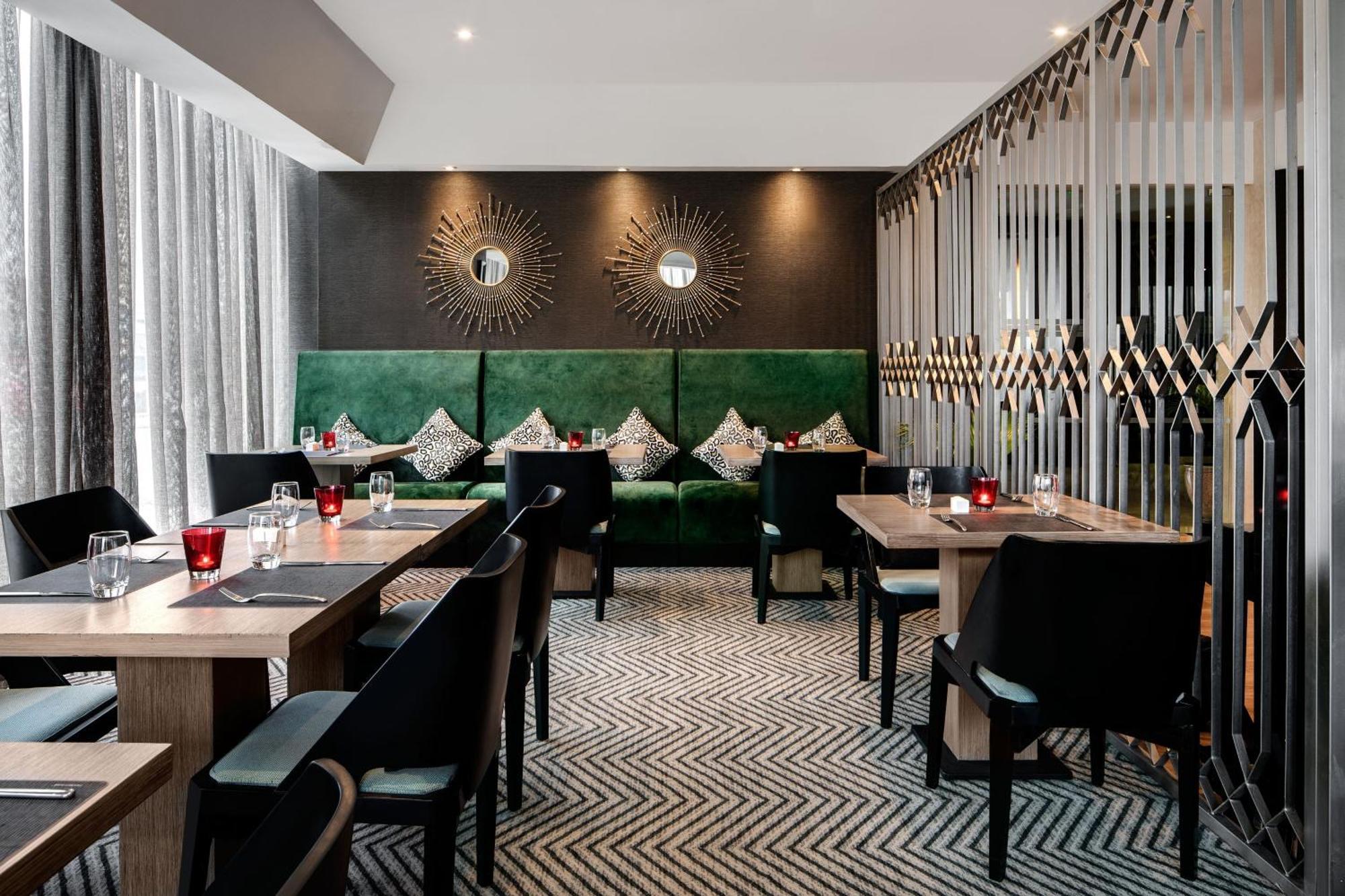 Four Points By Sheraton Dar Es Salaam New Africa Экстерьер фото